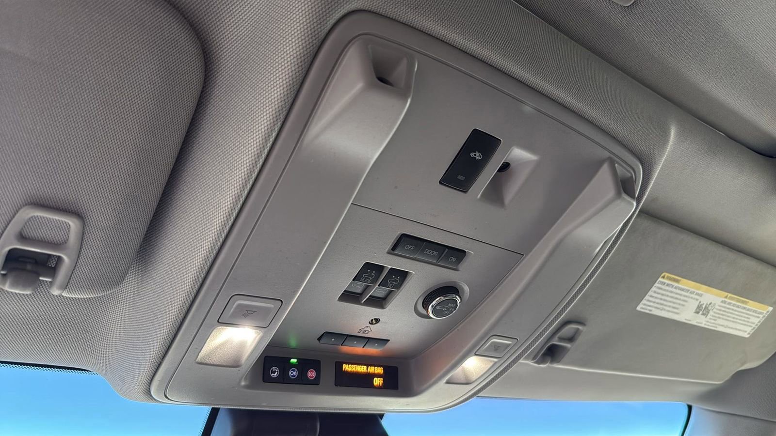 Used 2019 Cadillac Escalade Luxury image 23