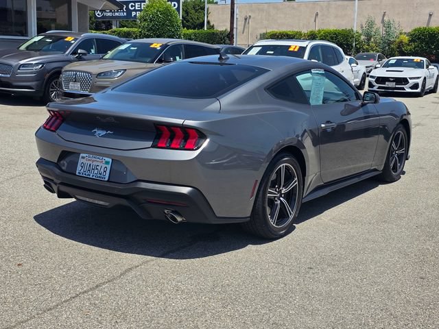 Certified 2025 Ford Mustang Coupe RWD image 4
