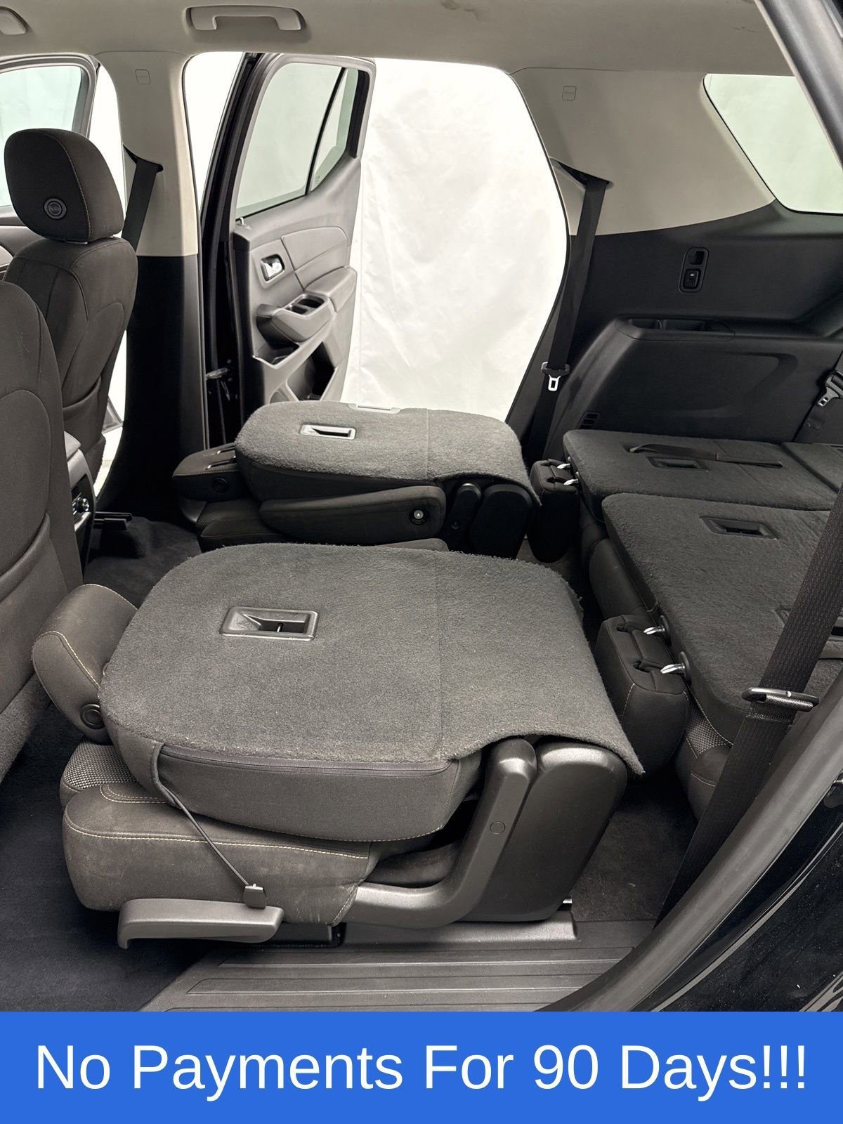 Used 2018 Chevrolet Traverse LT image 37