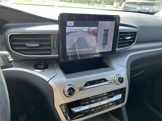 Certified 2022 Ford Explorer XLT w/ Equipment Group 202A image 18