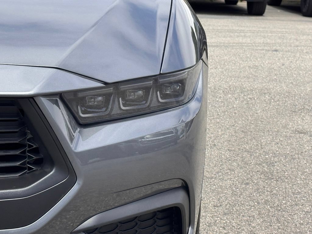 Certified 2025 Ford Mustang Premium RWD image 8