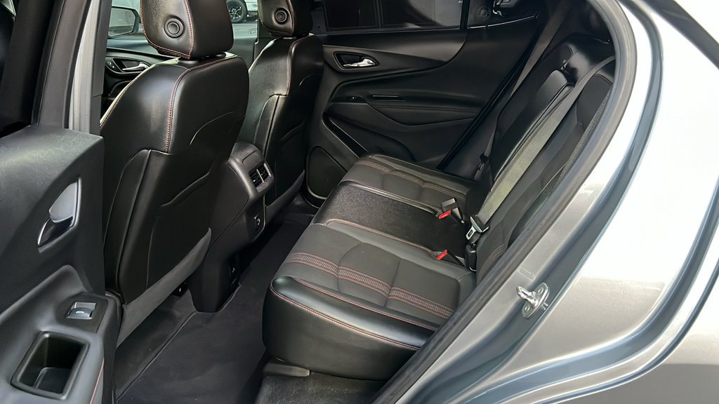 Used 2024 Chevrolet Equinox RS FWD image 11