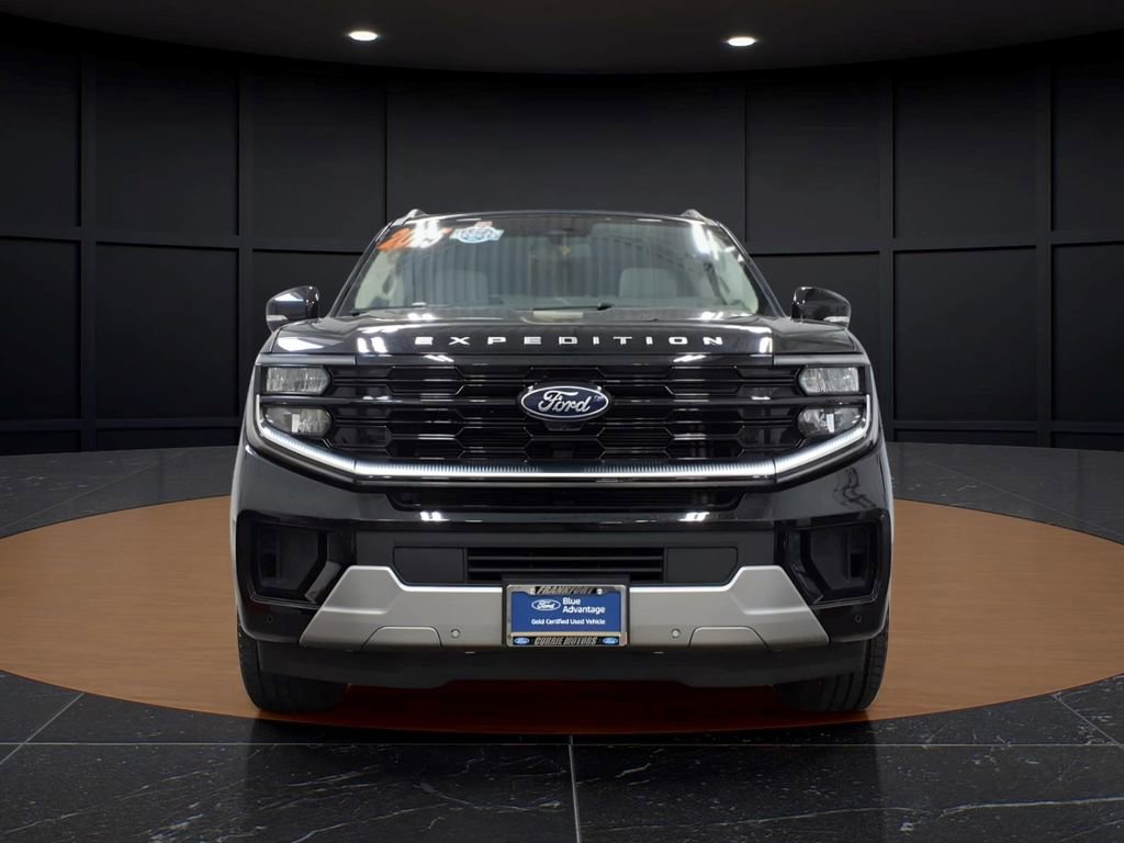 Certified 2025 Ford Expedition Max Platinum w/ Driver's Package AWD/4WD image 2