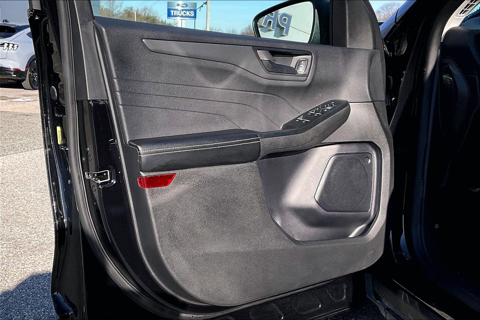 Certified 2024 Ford Escape Active FWD image 20