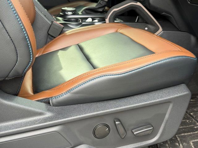 Certified 2024 Ford Bronco Outer Banks AWD/4WD image 34