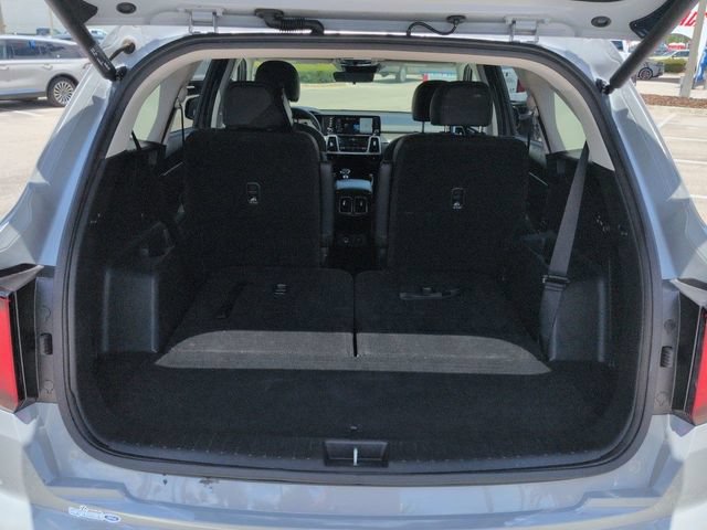 Used 2022 Kia Sorento EX w/ Panoramic Sunroof Package FWD image 13