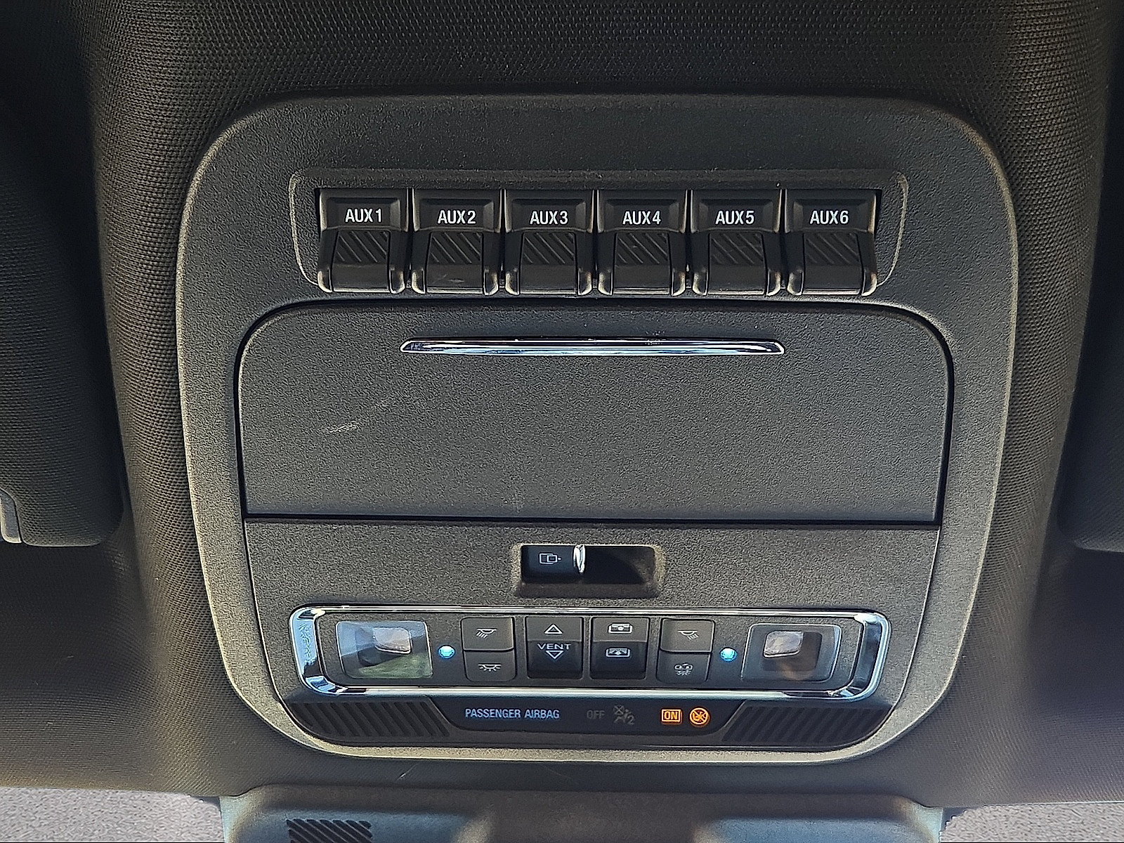 Certified 2025 Ford F250 Platinum AWD/4WD image 21