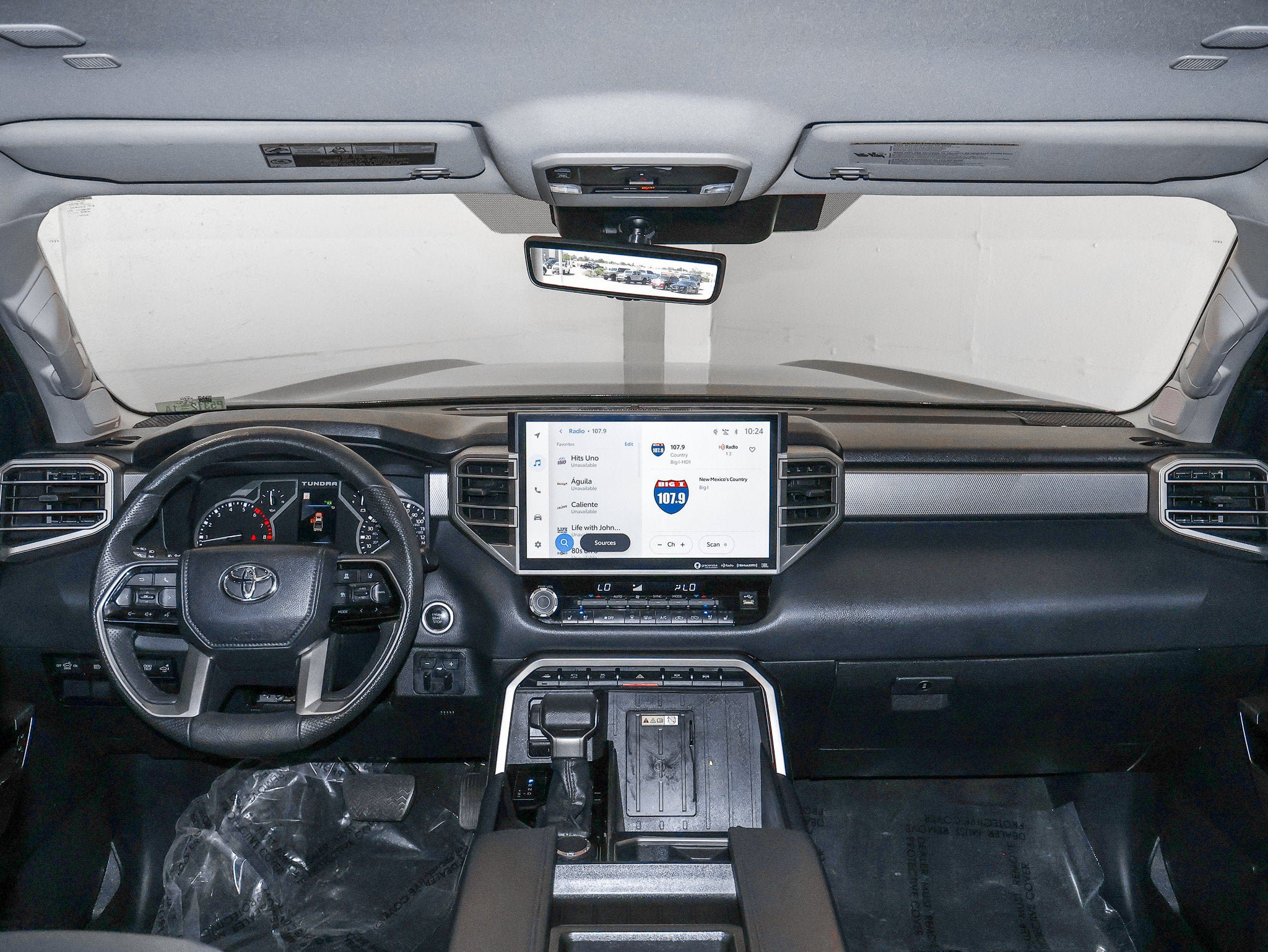 Used 2023 Toyota Tundra Limited AWD/4WD image 26