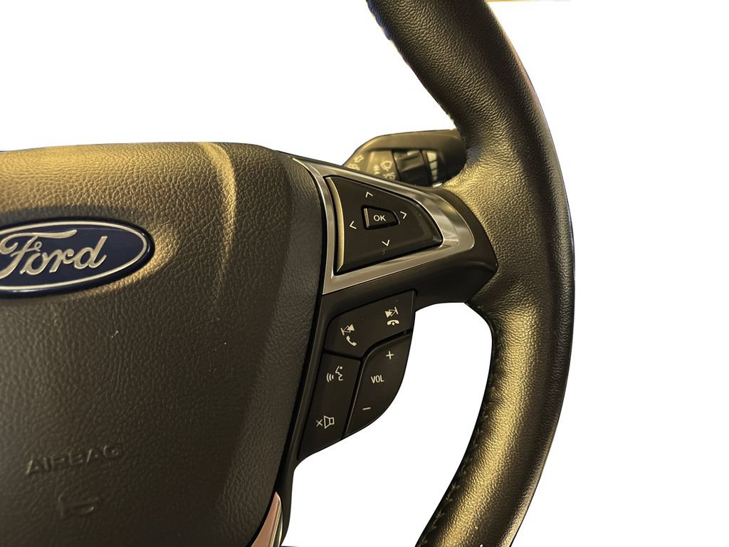 Certified 2023 Ford Edge Titanium AWD/4WD image 34