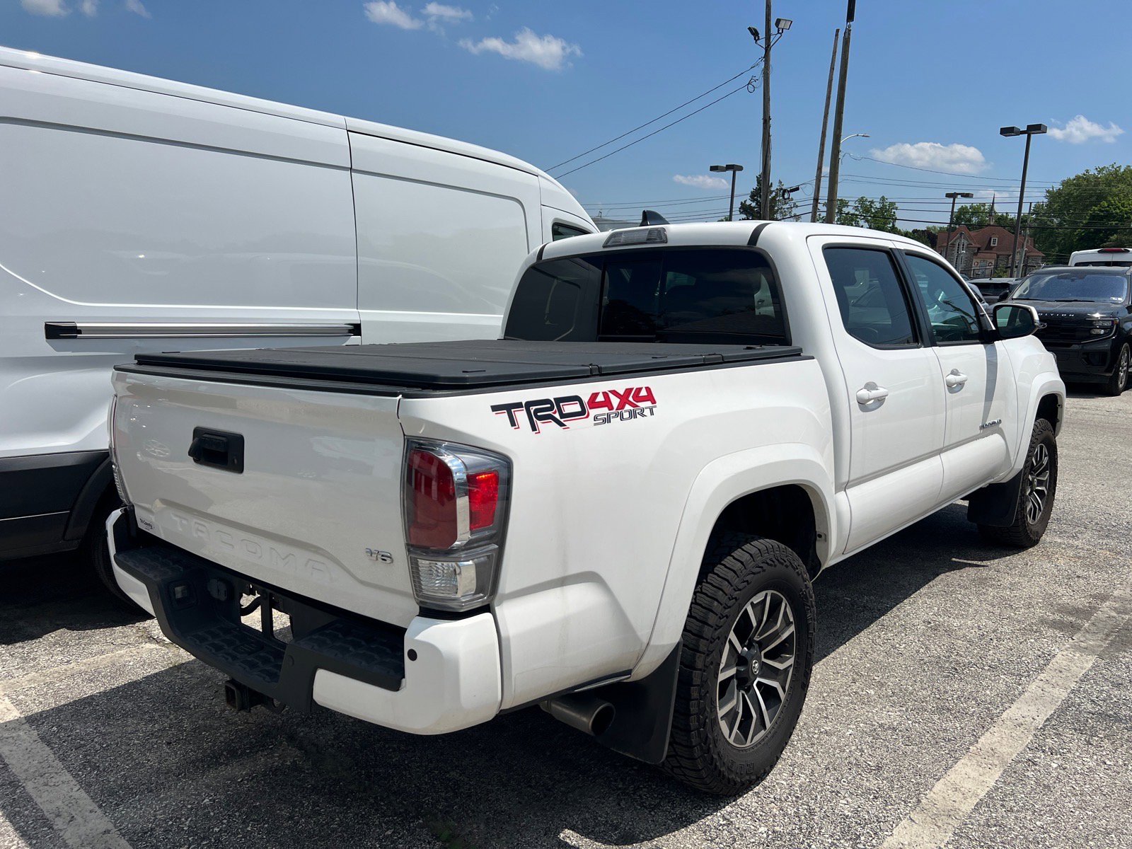 Used 2022 Toyota Tacoma TRD Sport w/ Technology Package AWD/4WD image 8