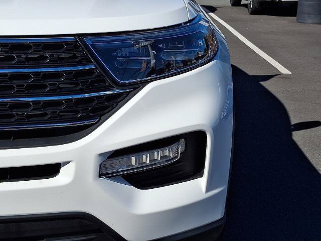 Certified 2023 Ford Explorer XLT w/ Equipment Group 202A AWD/4WD image 9