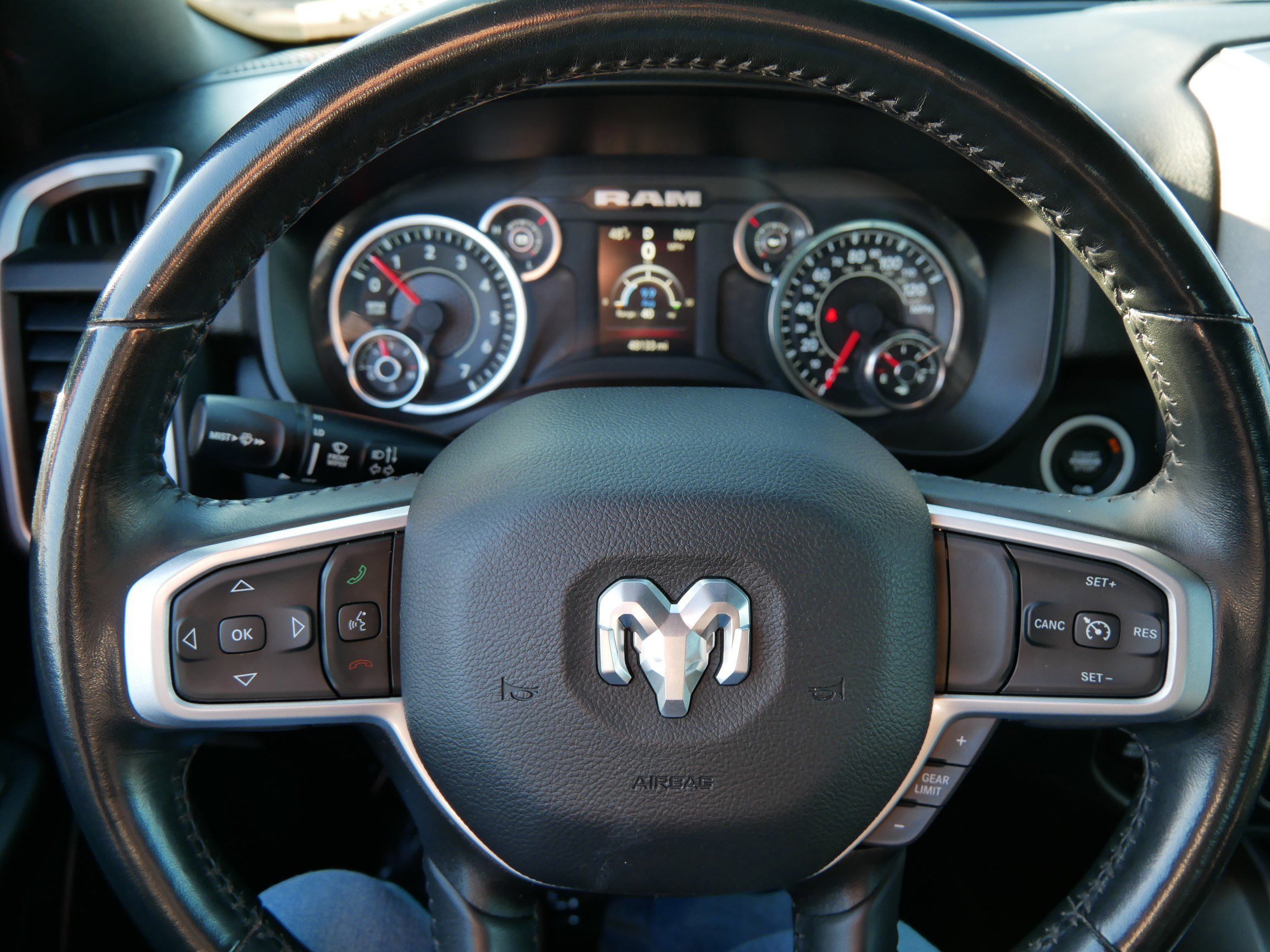 Used 2023 RAM 1500 Big Horn AWD/4WD image 25