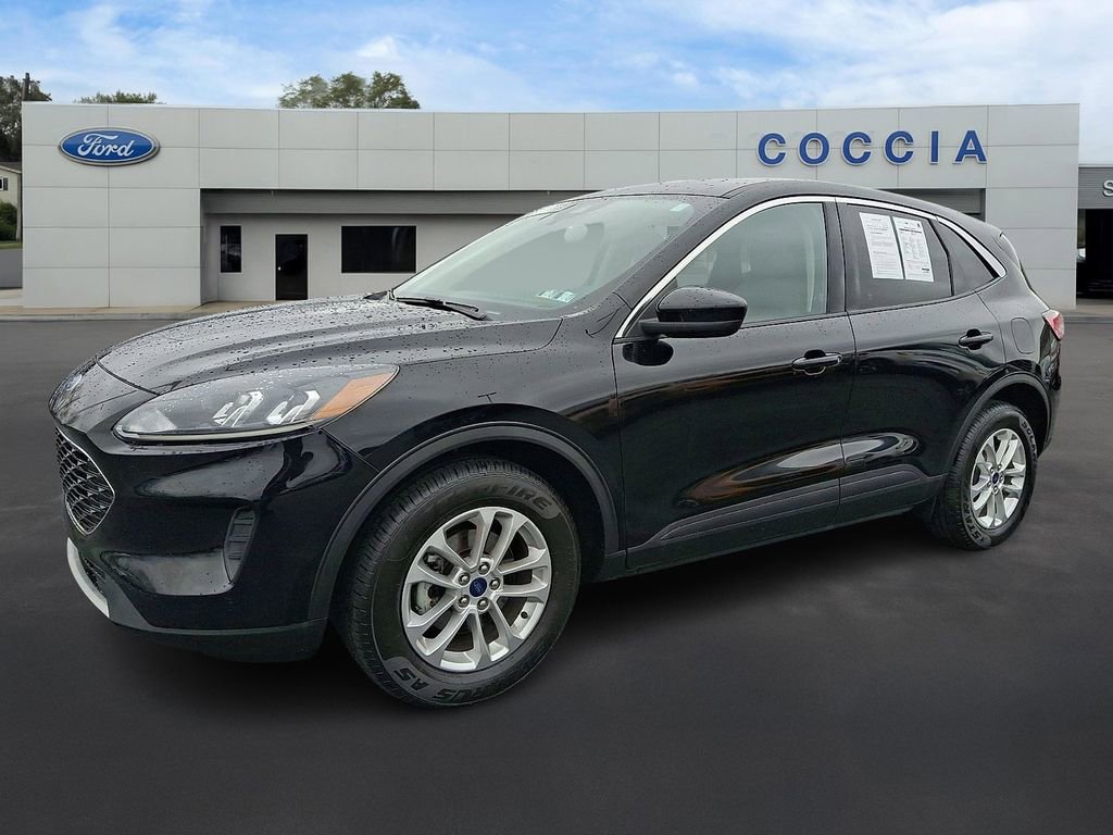 Certified 2020 Ford Escape SE