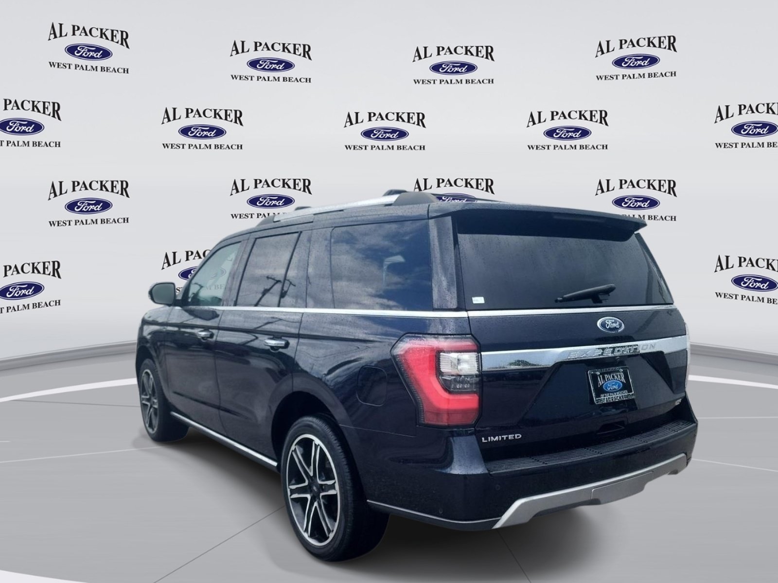 Certified 2021 Ford Expedition Limited RWD image 3