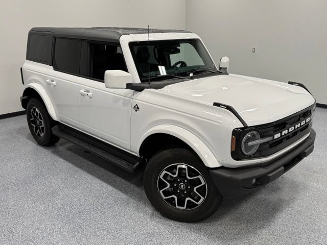 Certified 2025 Ford Bronco Outer Banks AWD/4WD image 35
