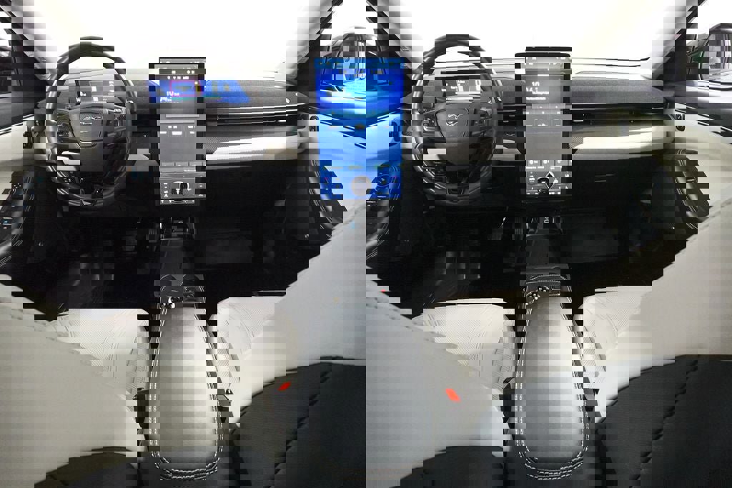 Certified 2023 Ford Mustang Mach-E Premium AWD/4WD image 11