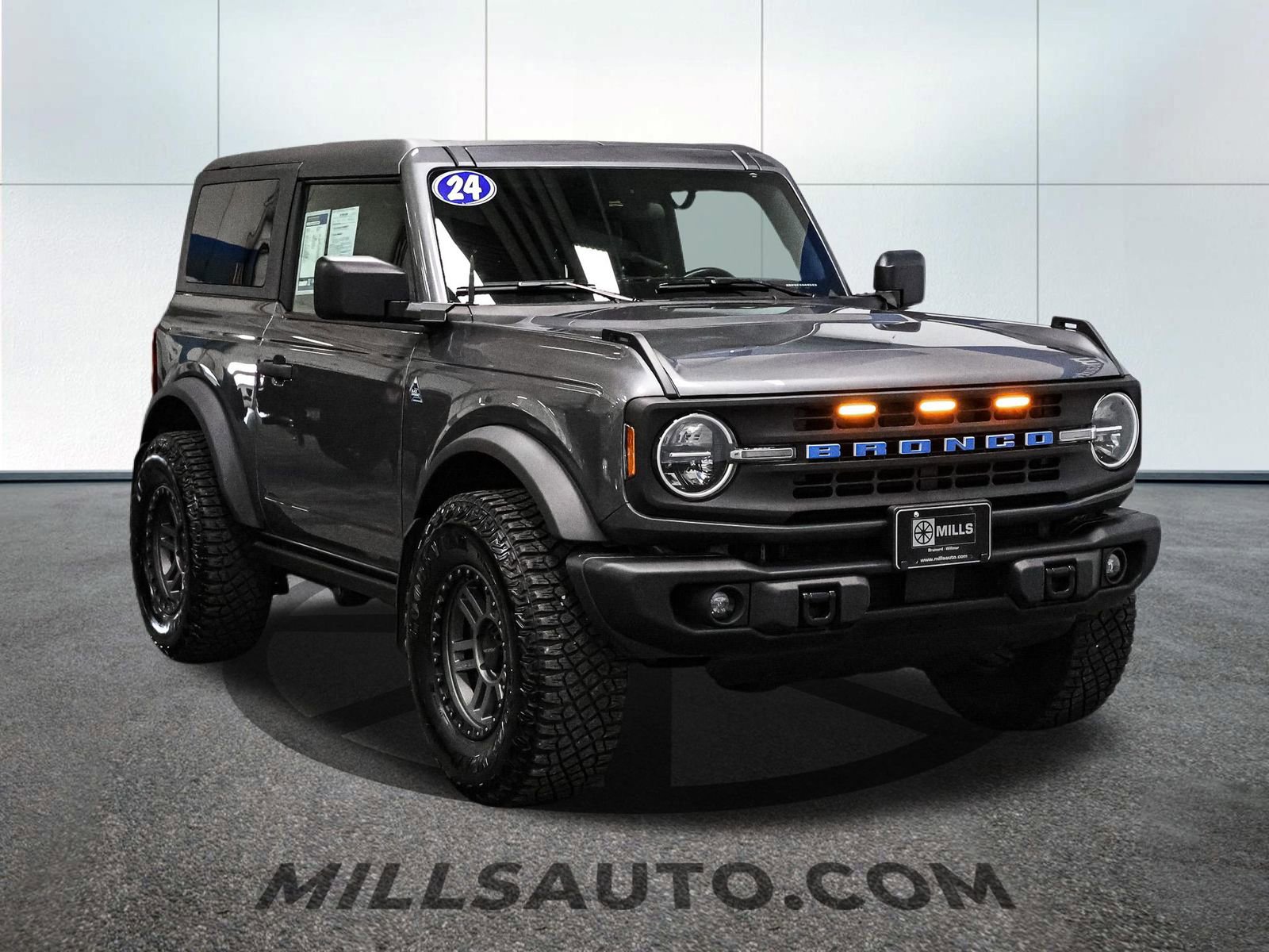 Certified 2024 Ford Bronco Black Diamond AWD/4WD image 11