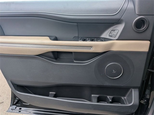 Certified 2023 Ford Expedition Max Limited image 15