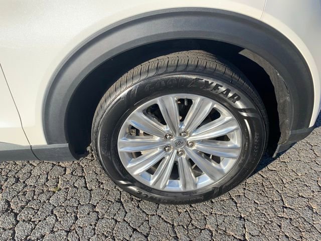 Certified 2024 Ford Explorer King Ranch w/ Technology Package AWD/4WD image 41