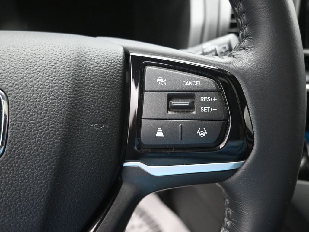 Used 2025 Honda Odyssey Touring image 29