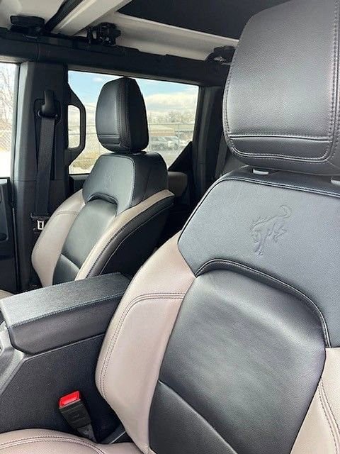 Certified 2024 Ford Bronco Wildtrak image 5