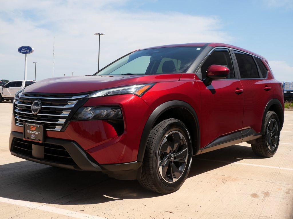 Used 2024 Nissan Rogue SV AWD/4WD image 7