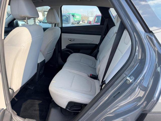 Used 2025 Hyundai Tucson SE FWD image 9