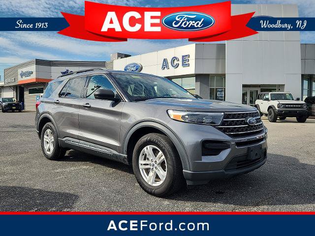 Certified 2023 Ford Explorer XLT AWD/4WD image 1