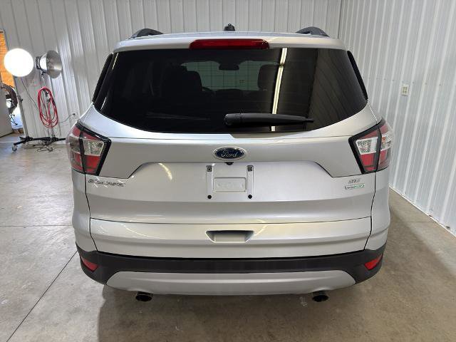 Certified 2018 Ford Escape SE image 3