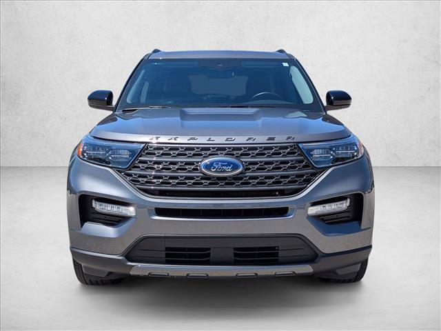 Certified 2023 Ford Explorer XLT w/ Equipment Group 202A AWD/4WD image 2