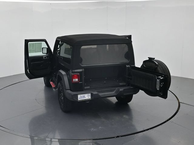 Used 2024 Jeep Wrangler Sport AWD/4WD image 46