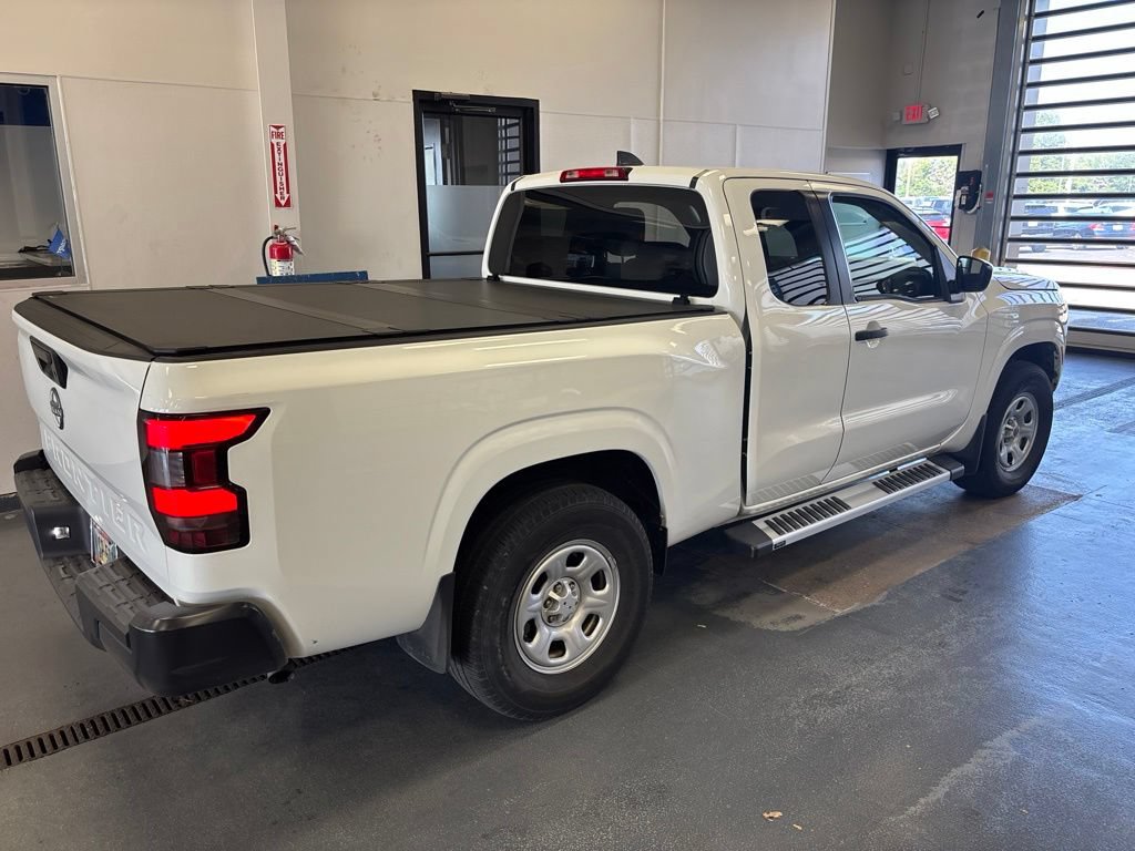 Used 2023 Nissan Frontier S RWD image 8