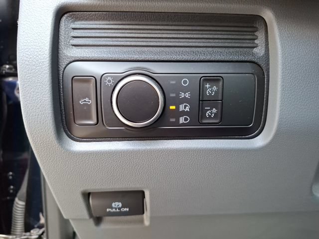 Certified 2025 Ford F250 XL RWD image 17