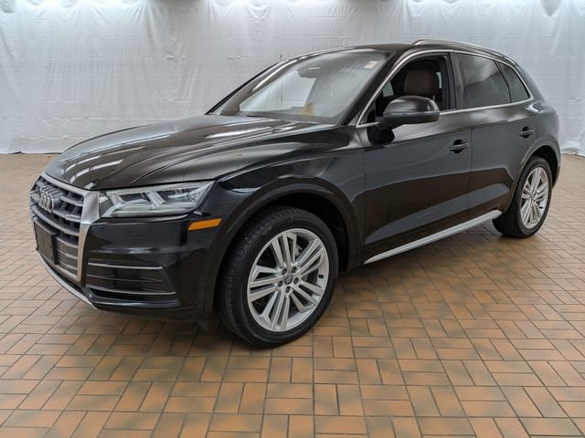 Used 2019 Audi Q5 2.0T Premium Plus w/ Premium Plus Package AWD/4WD image 3