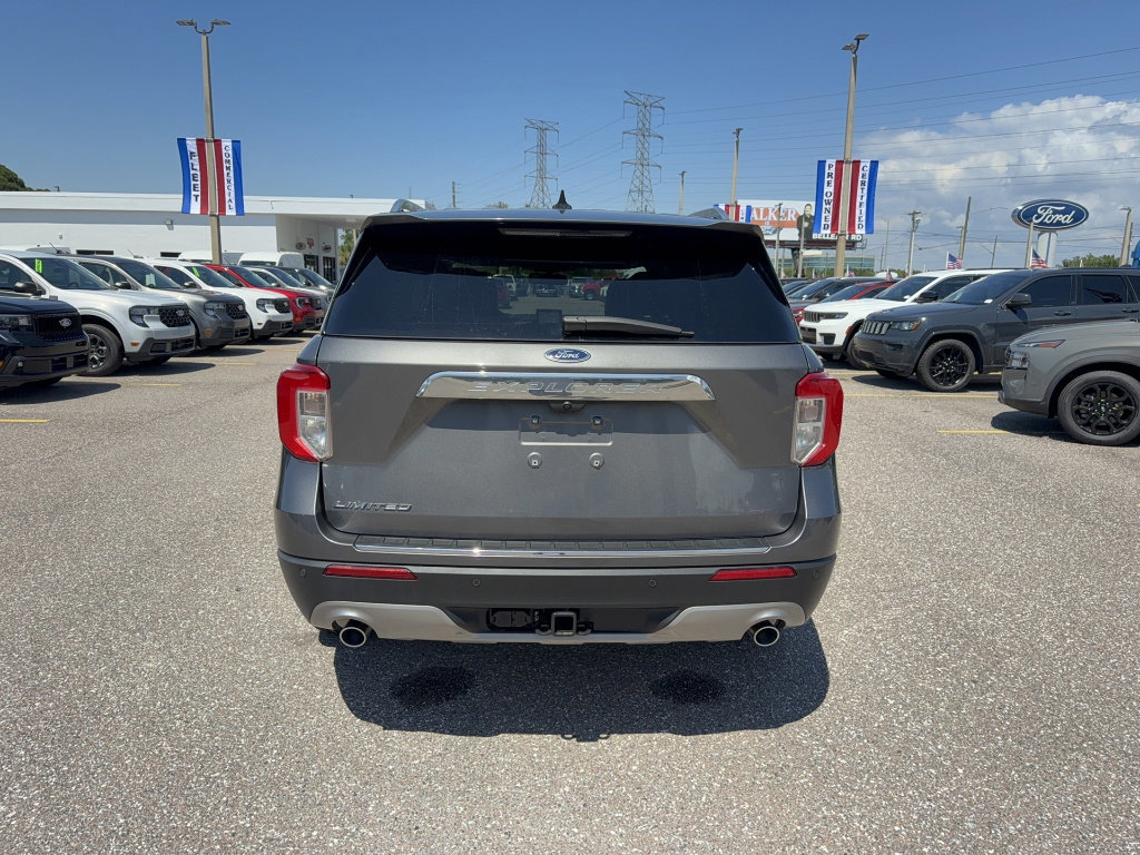 Certified 2023 Ford Explorer Limited w/ Limited Technology Package image 3
