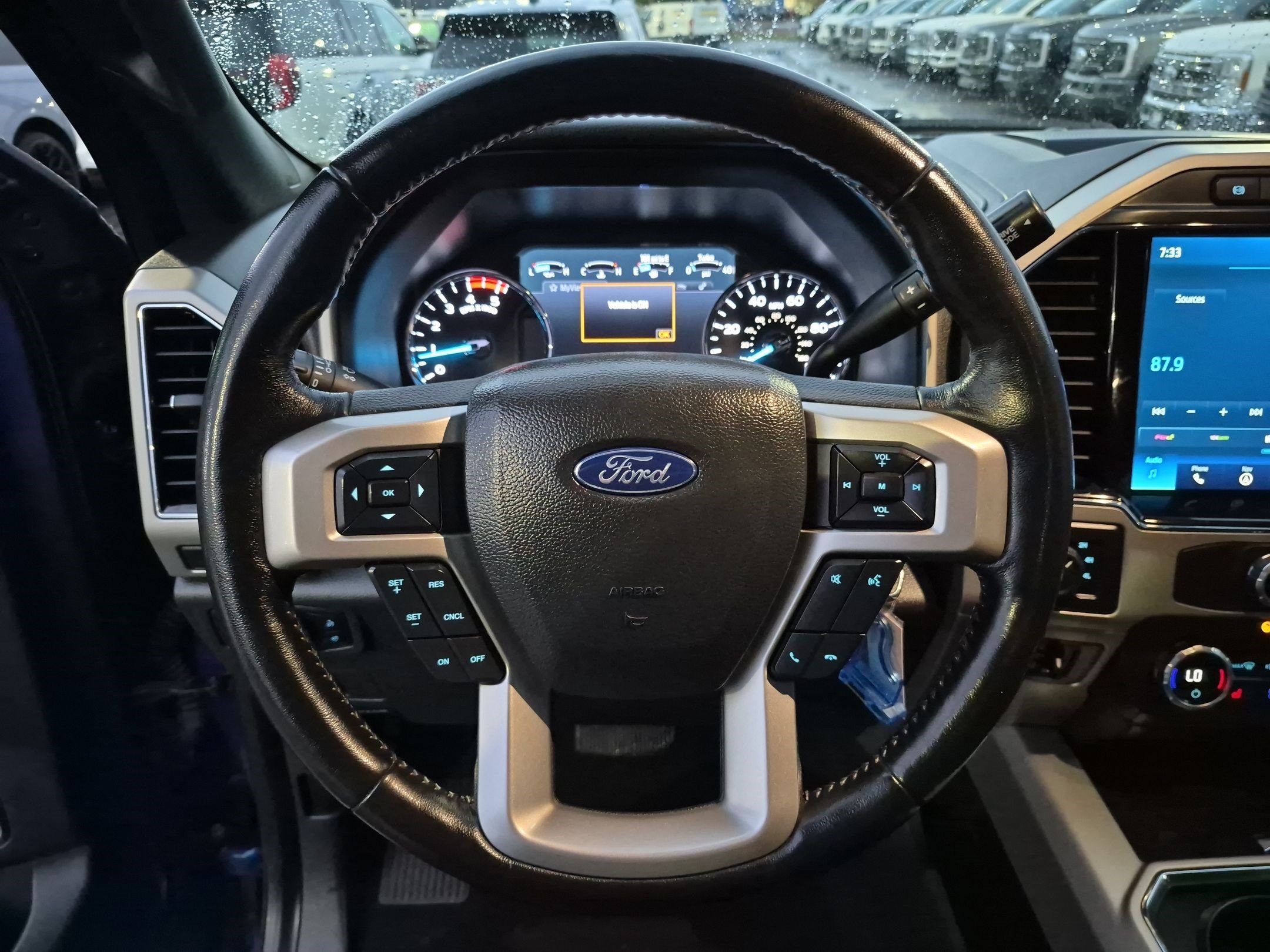 Certified 2022 Ford F350 Lariat AWD/4WD image 19