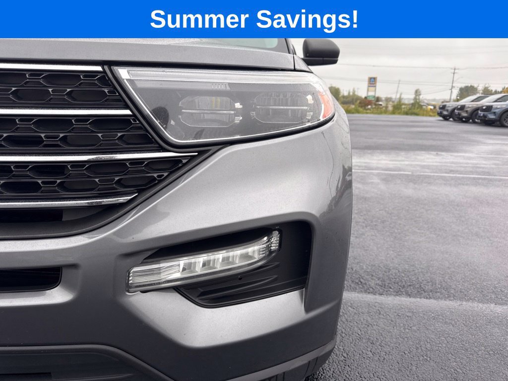 Certified 2021 Ford Explorer XLT w/ Equipment Group 202A AWD/4WD image 11