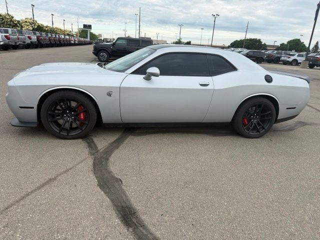 Used 2023 Dodge Challenger SRT Hellcat w/ Driver Convenience Group RWD image 7
