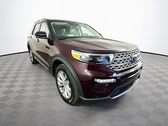Certified 2023 Ford Explorer Limited w/ Limited Technology Package AWD/4WD image 4
