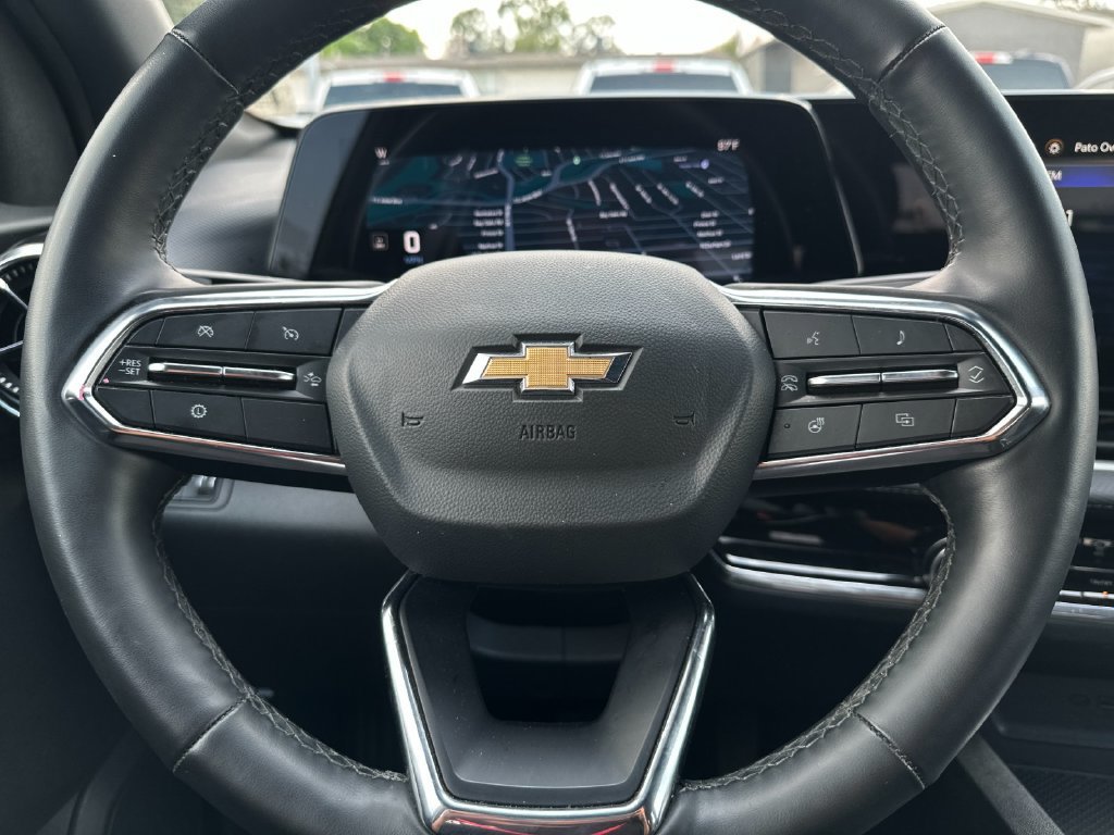 Used 2025 Chevrolet Equinox LT AWD/4WD image 23
