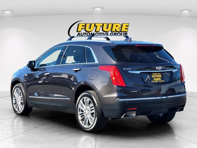 Used 2017 Cadillac XT5 Premium Luxury w/ Driver Assist Package AWD/4WD image 6