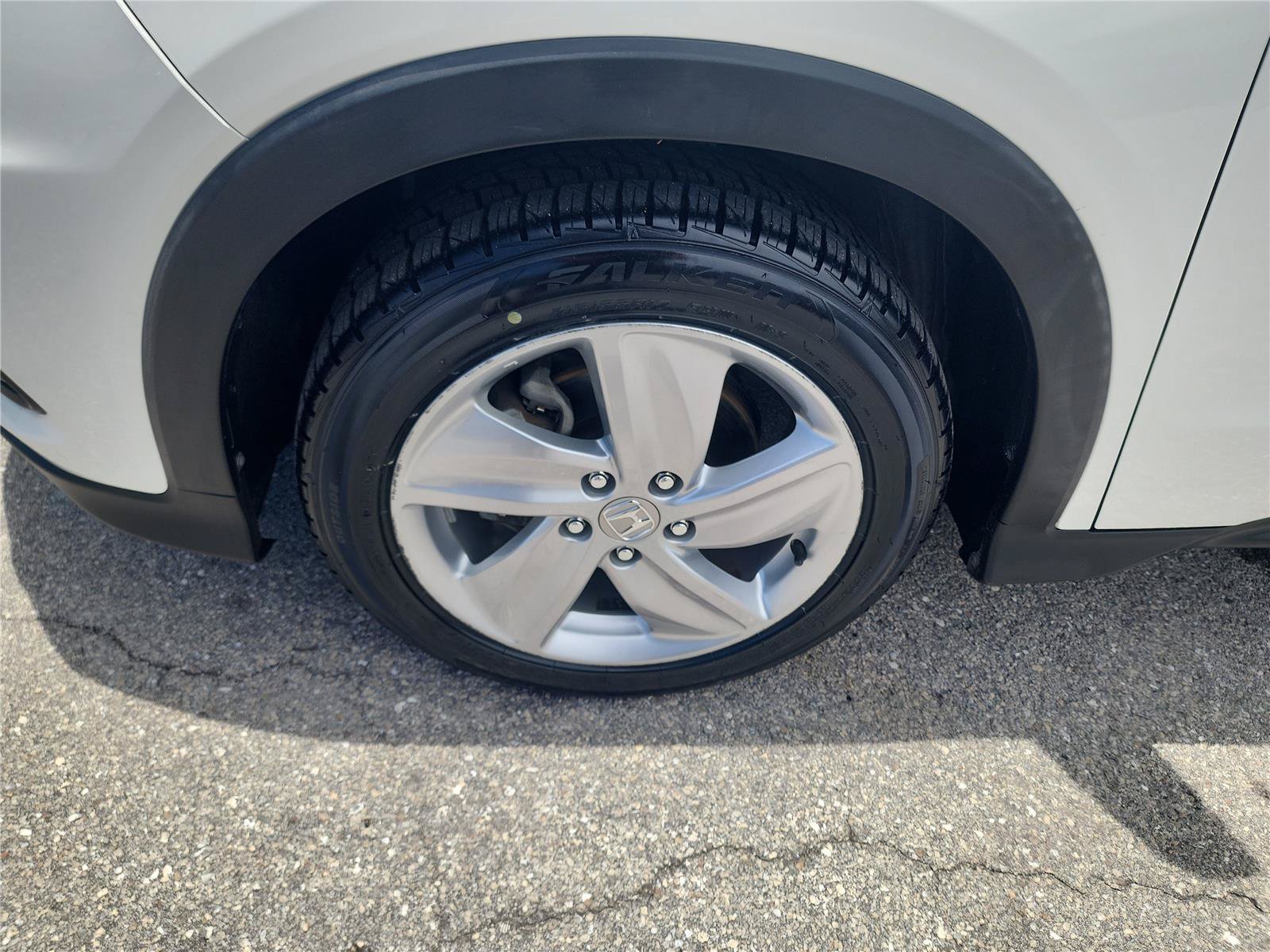 Used 2019 Honda HR-V EX-L image 9