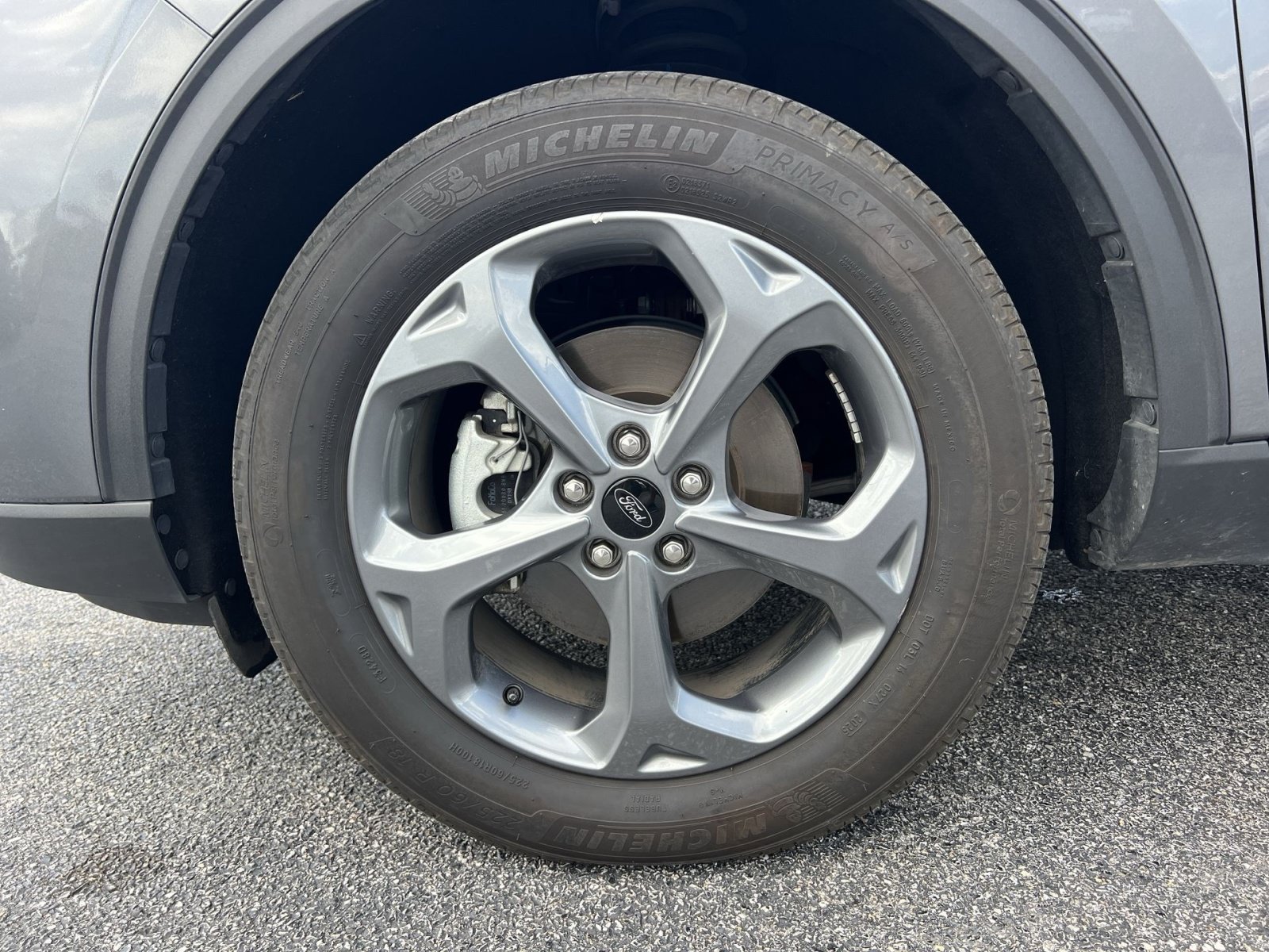 Certified 2025 Ford Escape ST-Line AWD/4WD image 12