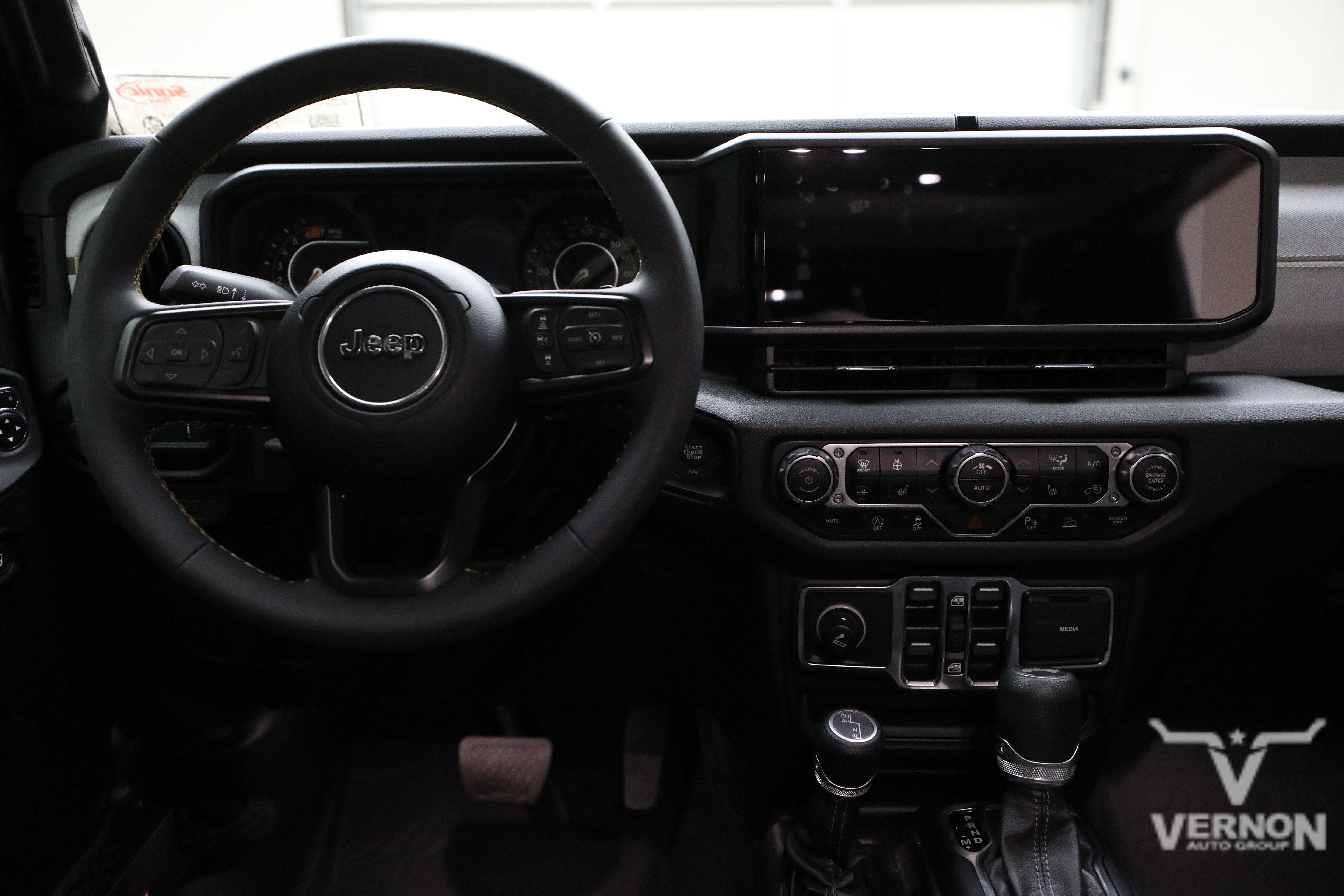 Used 2024 Jeep Wrangler Unlimited Sport AWD/4WD image 20