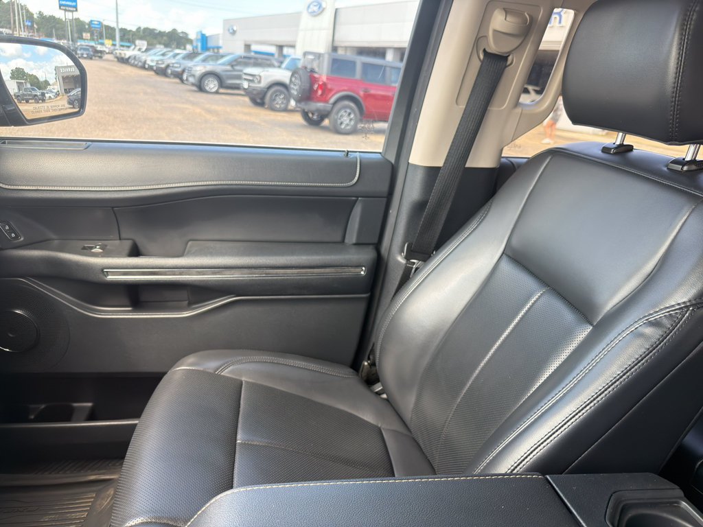 Certified 2022 Ford Expedition XLT RWD image 34