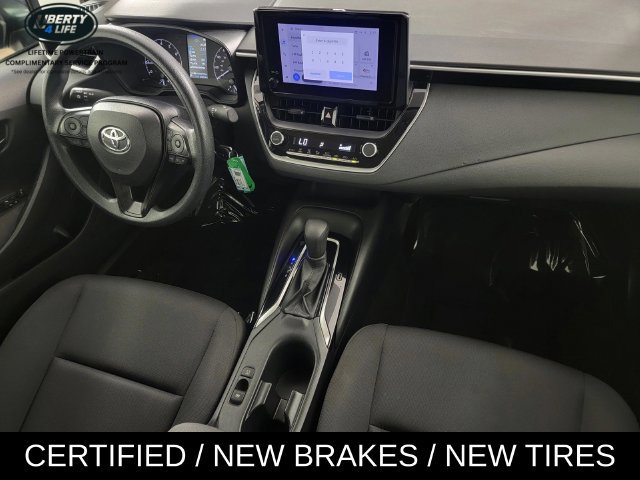 Used 2024 Toyota Corolla LE FWD image 32