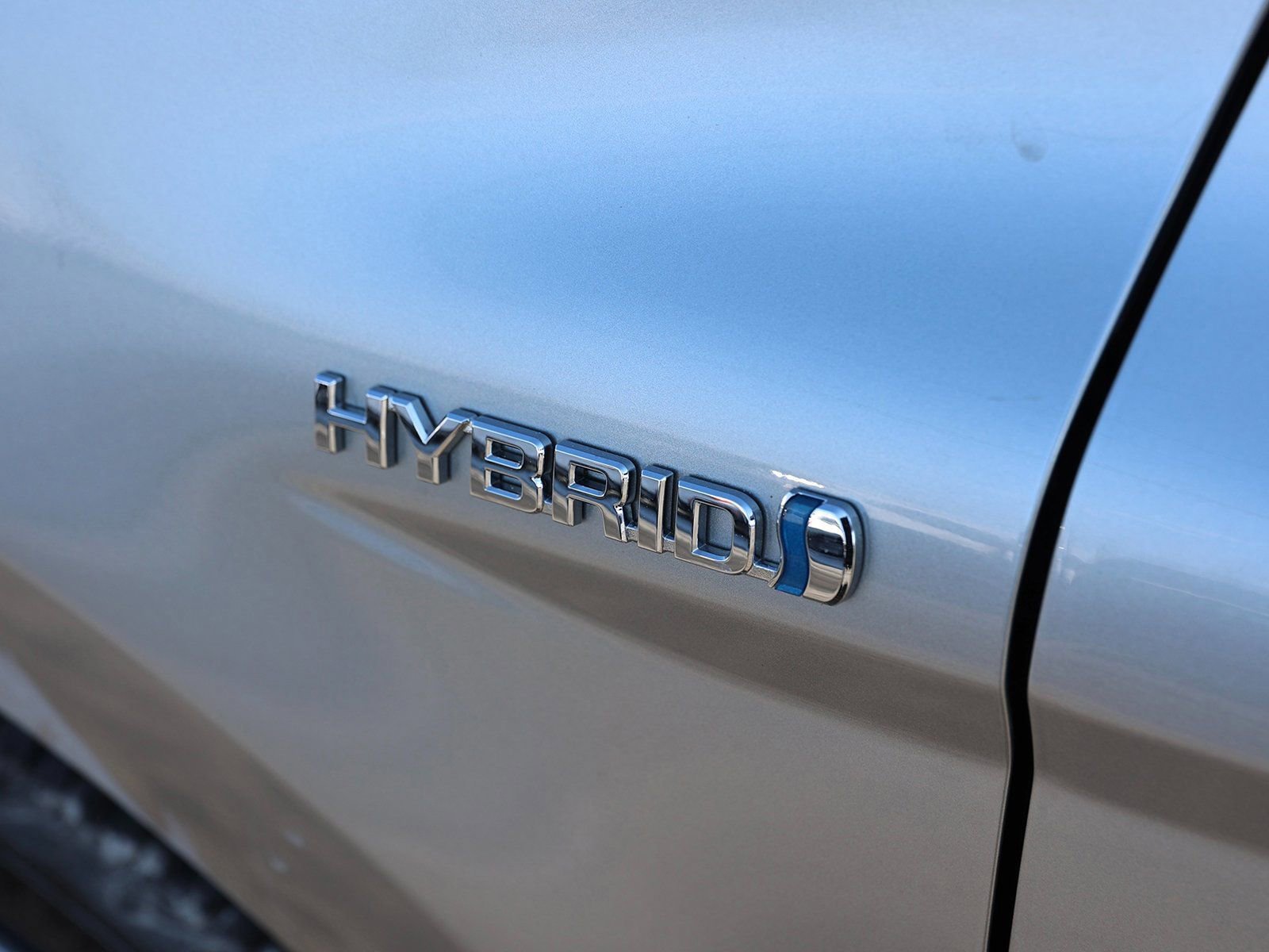 Used 2020 Toyota Camry LE image 9