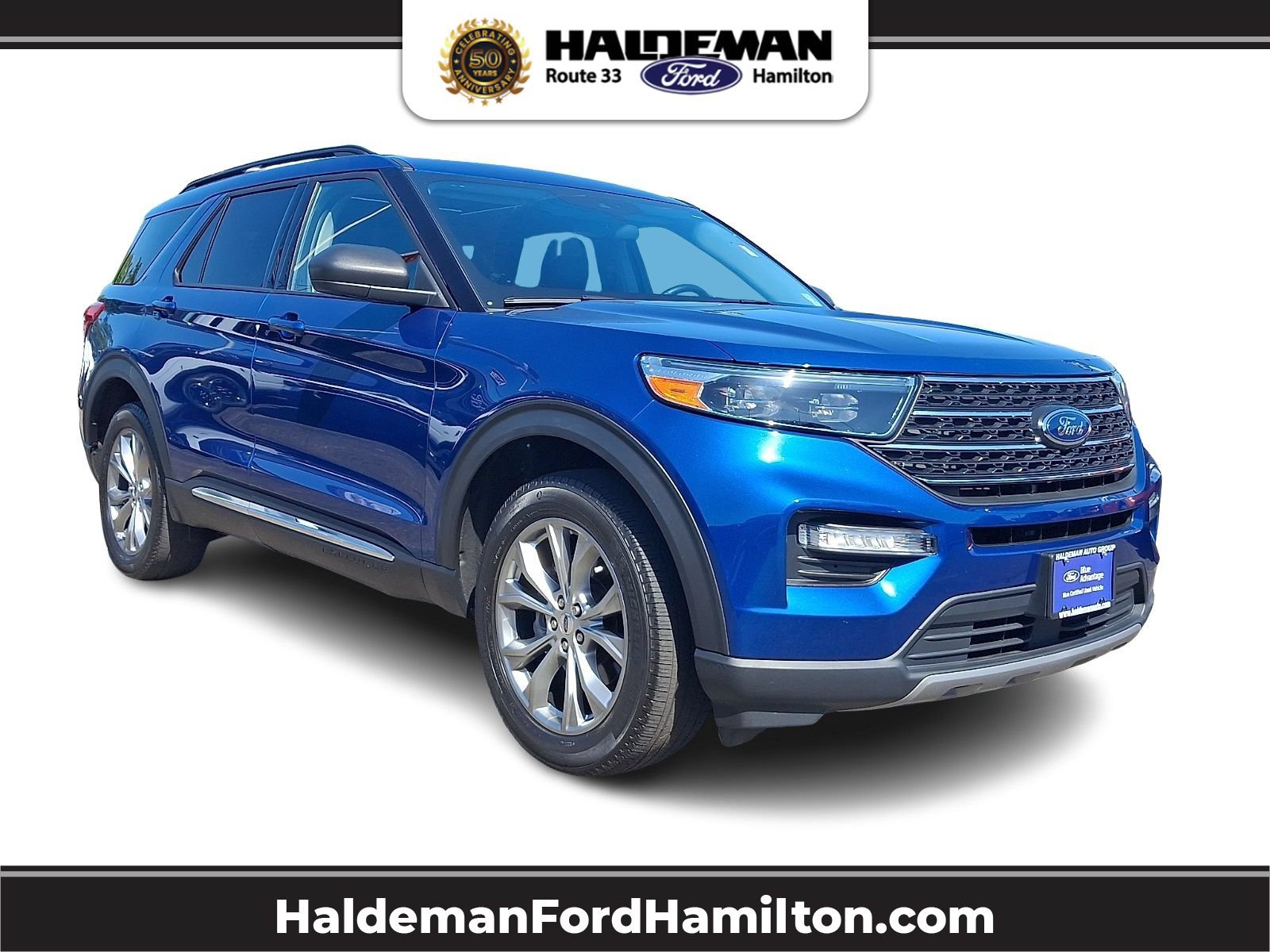 Certified 2023 Ford Explorer XLT w/ Equipment Group 202A AWD/4WD image 1