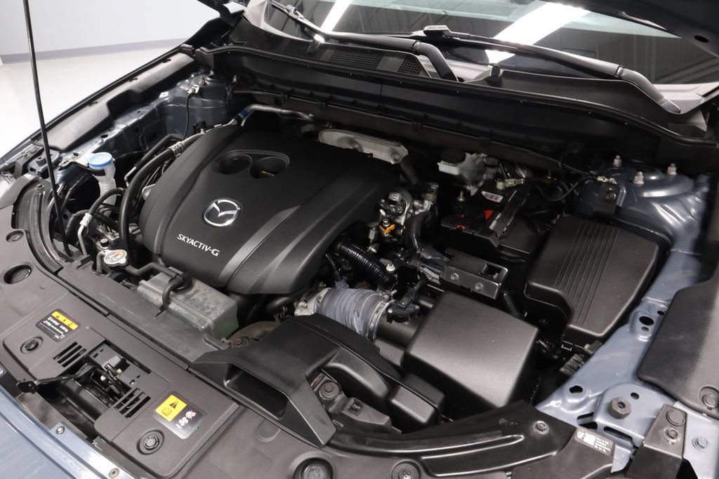 Used 2023 MAZDA CX-5 Carbon Edition image 13
