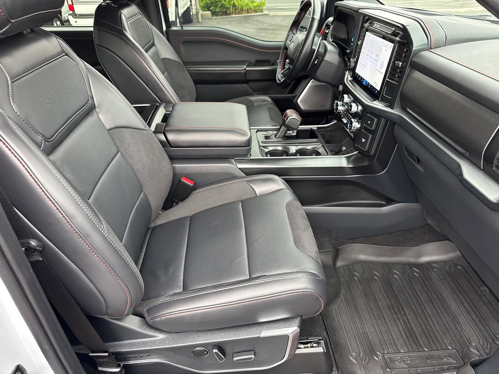 Certified 2025 Ford F150 Raptor image 16